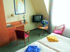 фото отеля Hotel Gremersdorf Zum Grunen Jager