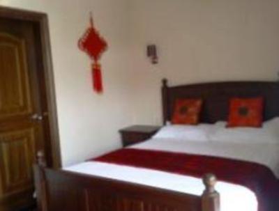 фото отеля Pathfinder Youth Hostel