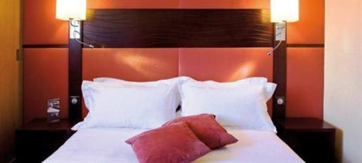 фото отеля Kyriad Nantes Hotel Bouaye