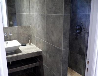фото отеля Les Terrasses Bed & Breakfast Gordes