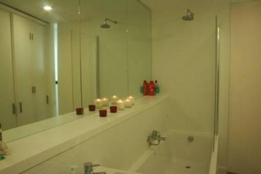 фото отеля LV Serviced Apartments