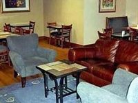 Hotel Plaza Suites