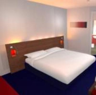 фото отеля Travelodge Manchester Salford Quays