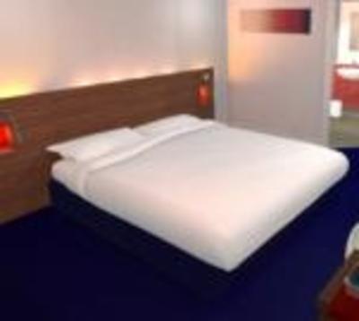 фото отеля Travelodge Manchester Salford Quays
