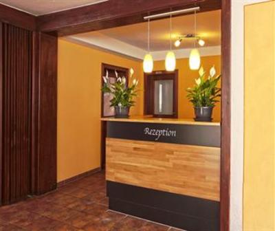 фото отеля Hotel Garni Goldene Traube
