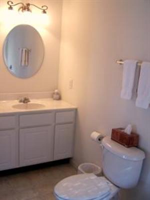 фото отеля The Baywood Bed and Breakfast