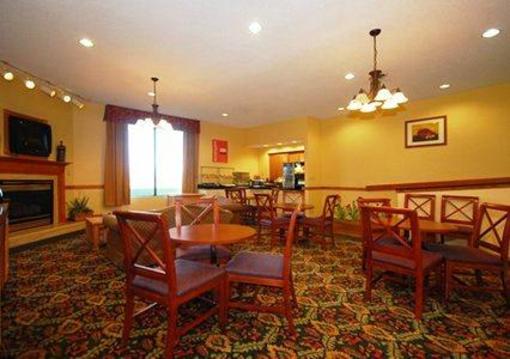 фото отеля Comfort Inn Rushville