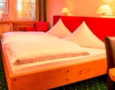 фото отеля Hotel Waldhaus Föckinghausen Bestwig