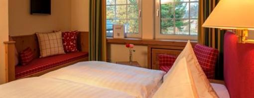 фото отеля Hotel Waldhaus Föckinghausen Bestwig
