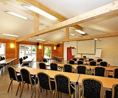фото отеля Hotel des Lacs Celles-sur-Plaine