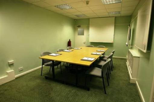 фото отеля Rashleighs Business Centre