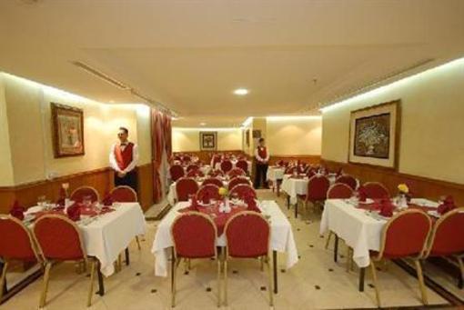 фото отеля Alsaraya Iman Hotel