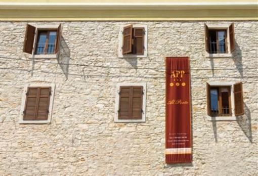 фото отеля Apartments Al Porto