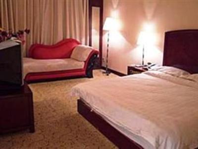фото отеля GreenTree Inn Railway Station Hotel Loudi