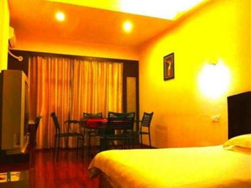 фото отеля GreenTree Inn Railway Station Hotel Loudi