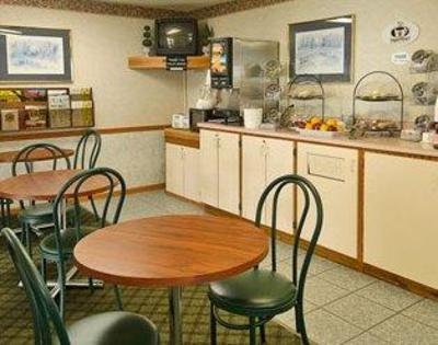 фото отеля Super 8 Gilman, Il