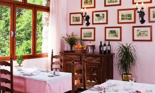 фото отеля Le Val Du Tech Hotel Prats-de-Mollo-la-Preste