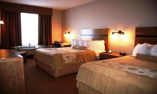 фото отеля BEST WESTERN PLUS Chateau Inn Sylvan Lake