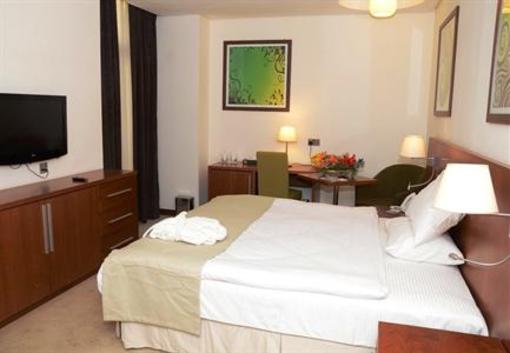 фото отеля Al Mansour Hotel