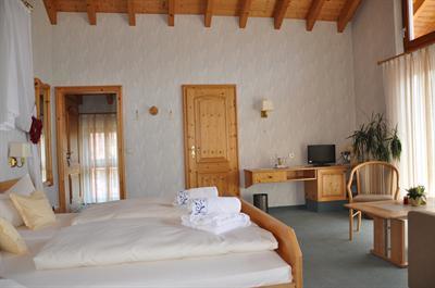 фото отеля Hotel Pension Breig Ottenhöfen im Schwarzwald