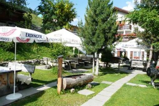 фото отеля Hotel Engiadina Ftan