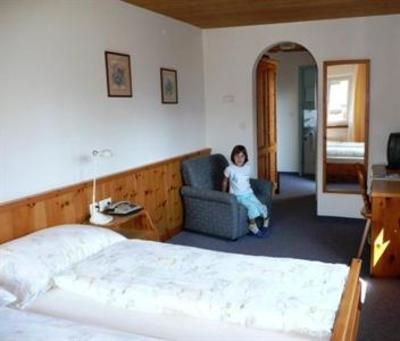 фото отеля Hotel Engiadina Ftan
