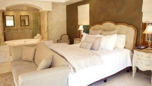 фото отеля Victoria's At Ewingsdale Rooms