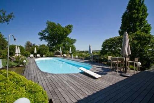 фото отеля La Villa D'o Hotel Saint-Loubes
