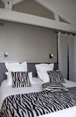 фото отеля La Villa D'o Hotel Saint-Loubes