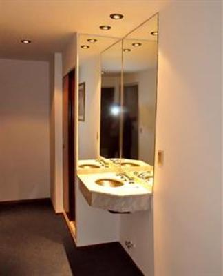 фото отеля Hotel Tres Sargentos