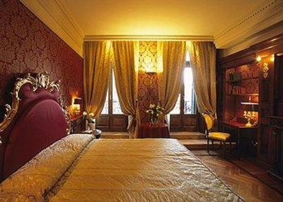 фото отеля Bellevue St Mark Square Suites Venice