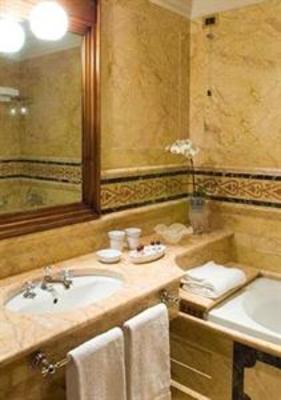 фото отеля Bellevue St Mark Square Suites Venice