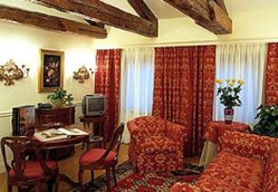 фото отеля Bellevue St Mark Square Suites Venice