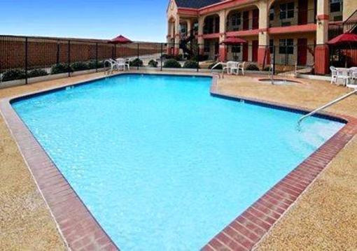 фото отеля Quality Inn & Suites Canton (Texas)
