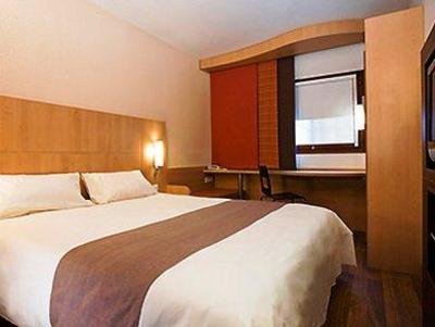 фото отеля Ibis Hotel Huizhou Yanda