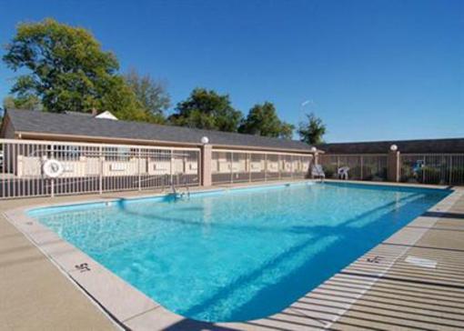 фото отеля Rodeway Inn Goodlettsville