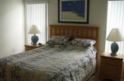 фото отеля Tivoli Manor Villa Rentals Davenport
