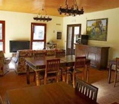 фото отеля Agriturismo Cascina Madonnina Farmhouse Pregnana Milanese