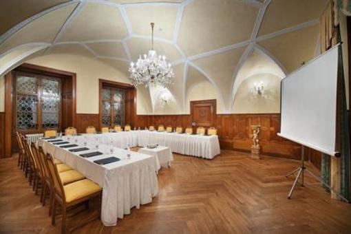 фото отеля Zamek Hruba Skala
