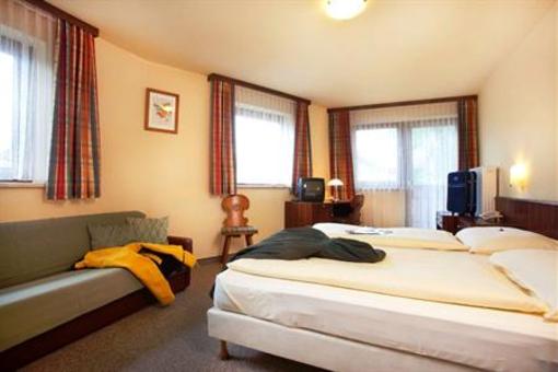 фото отеля Hotel Gasthof Hirschenwirt