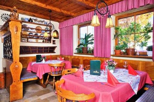 фото отеля Hotel Gasthof Hirschenwirt