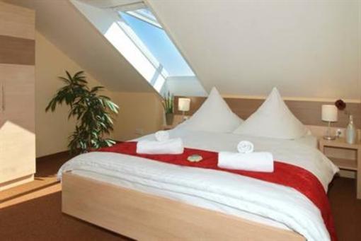 фото отеля Hotel Strandhaus Aurell Bansin