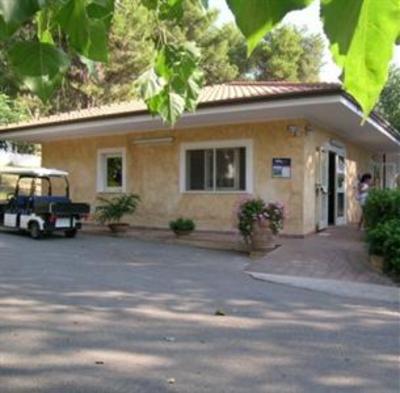 фото отеля Villaggio l'Oasi