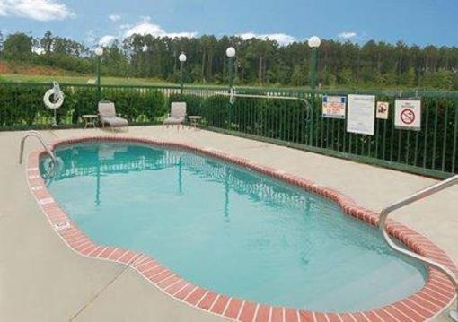 фото отеля Quality Inn Philadelphia (Mississippi)