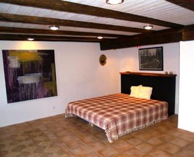 фото отеля Juhl's Bed & Breakfast