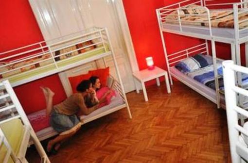 фото отеля Fifth Hostel
