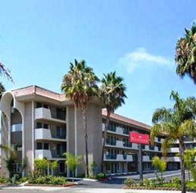 фото отеля Ramada Oceanside