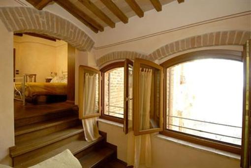 фото отеля Osteria del Borgo