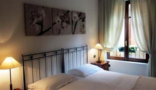 фото отеля La Contrada Hotel