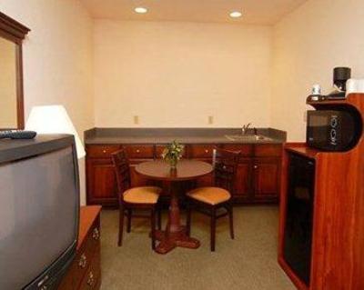 фото отеля Econo Lodge Inn & Suites Demopolis